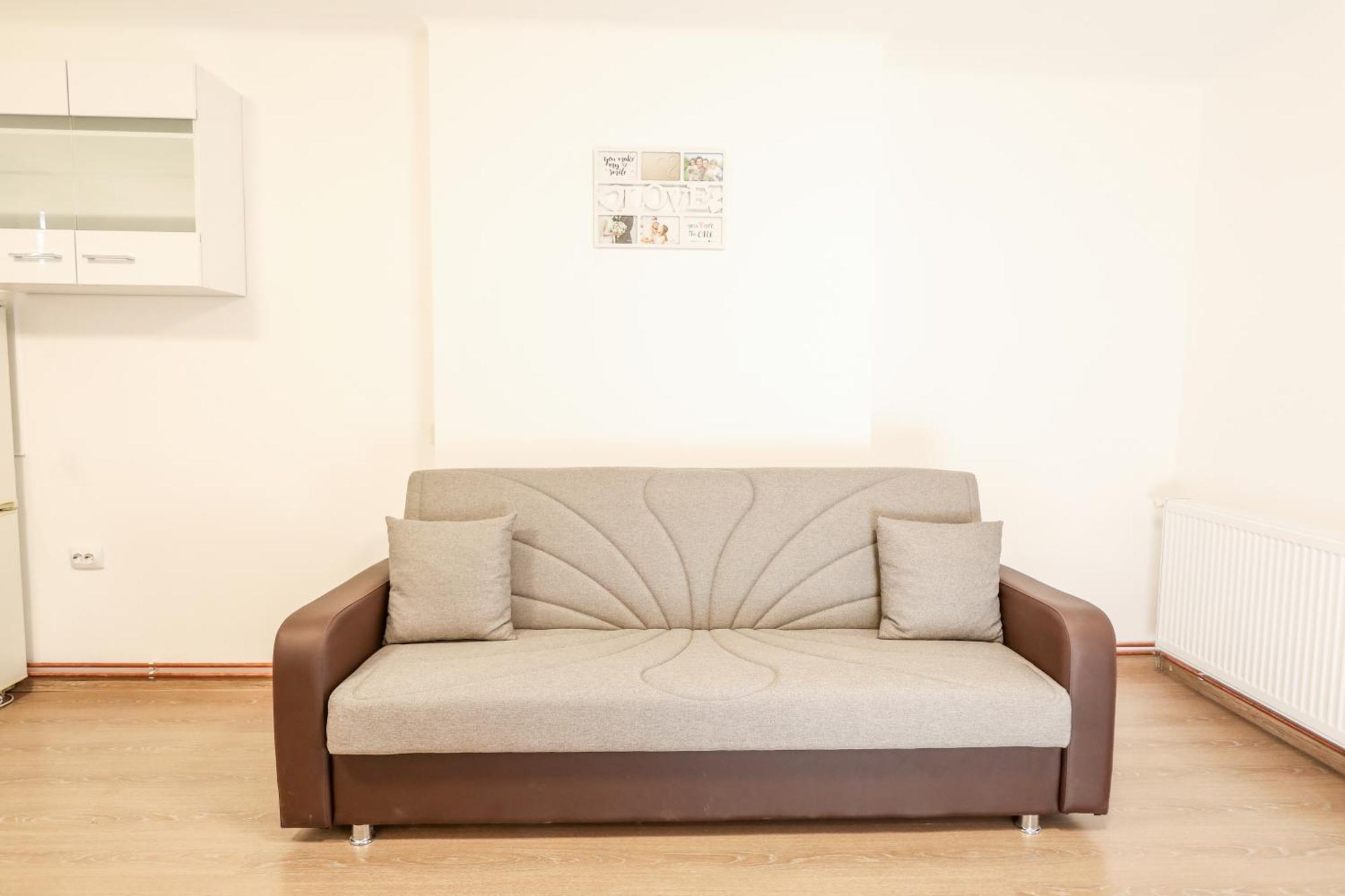Sub-Level Urban Apartment Kluž Exteriér fotografie